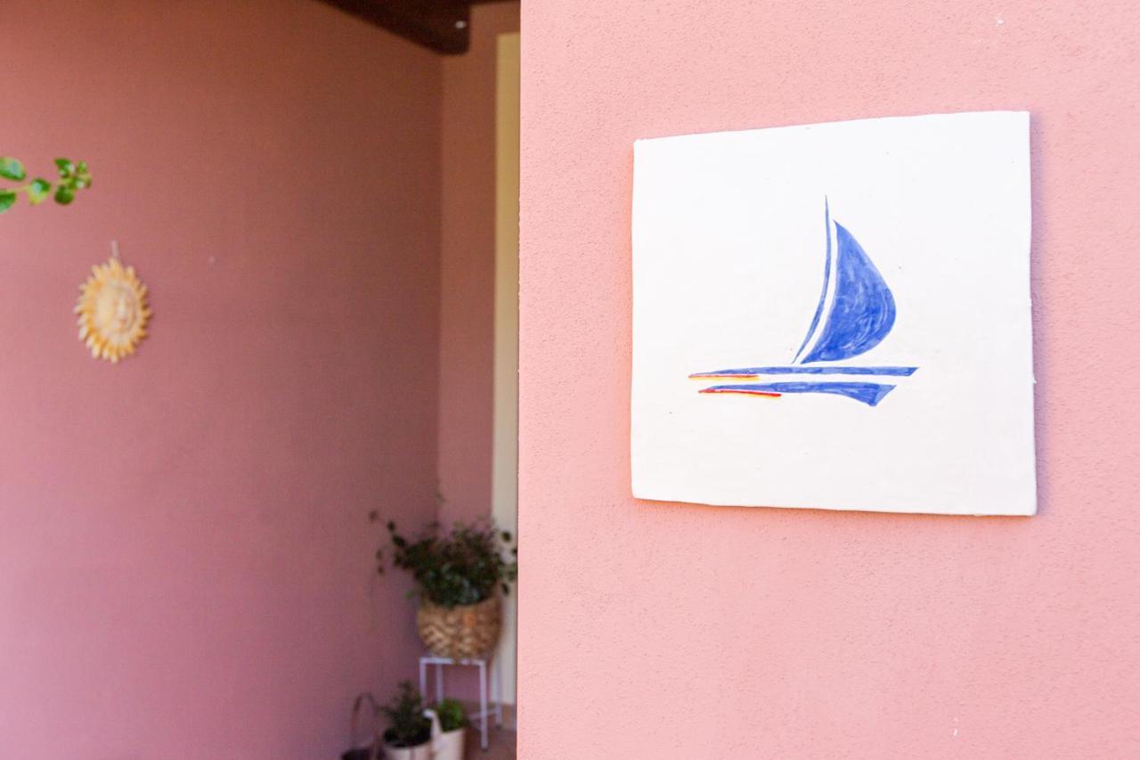 B&B La Vela Chia Εξωτερικό φωτογραφία
