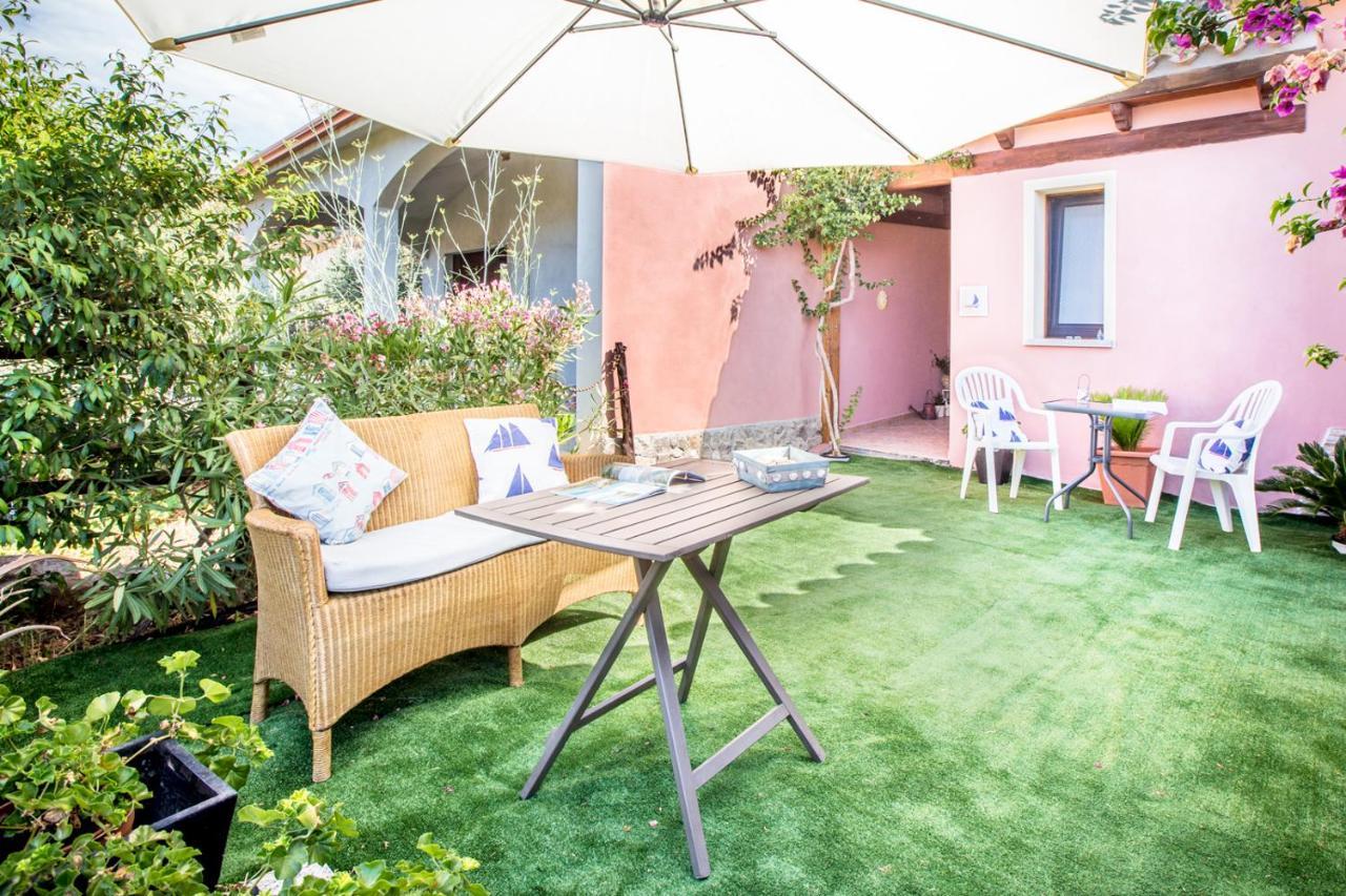 B&B La Vela Chia Εξωτερικό φωτογραφία